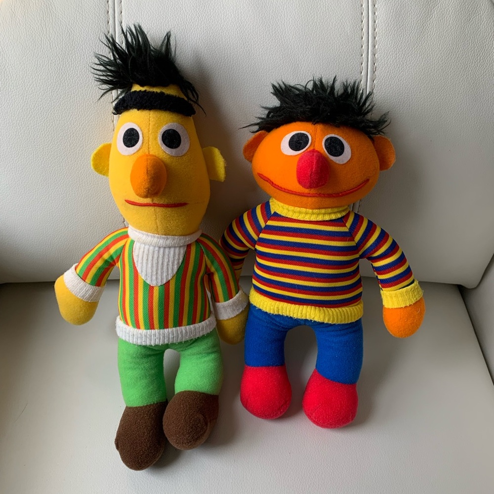 COPY - Vintage Ernie and Bert dolls
